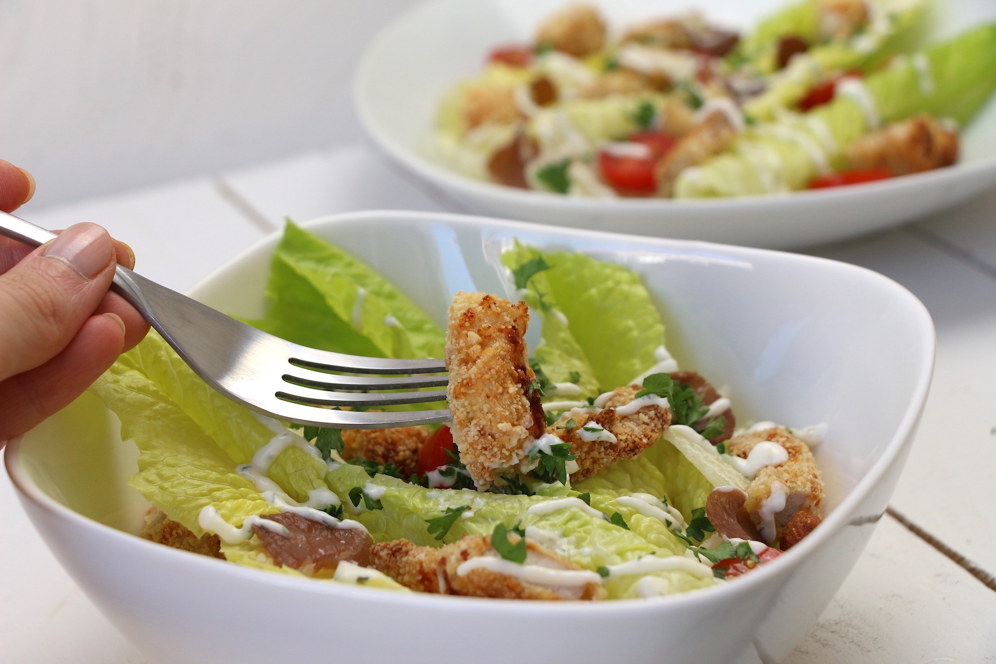 Salade césar revisitée au poulet et au bacon